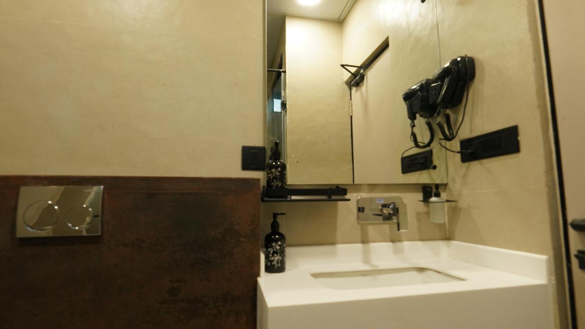 Aquila Grand Suites - Noida Sector 136 Eksteriør bilde