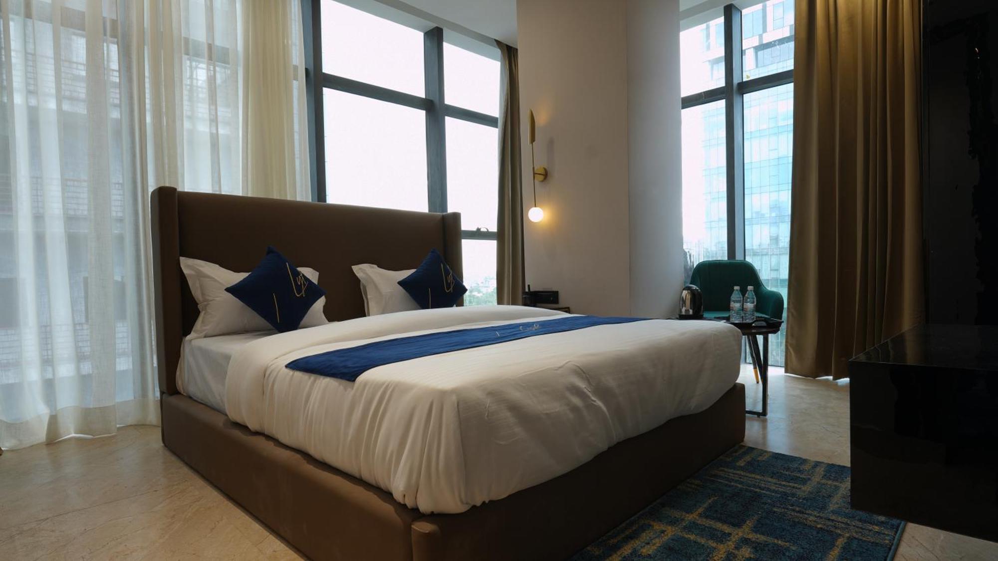 Aquila Grand Suites - Noida Sector 136 Eksteriør bilde